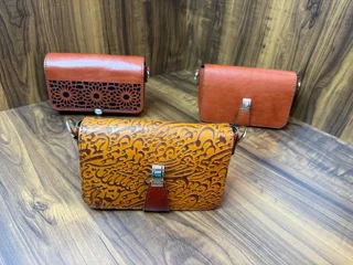 کیف دوشی های زنانه